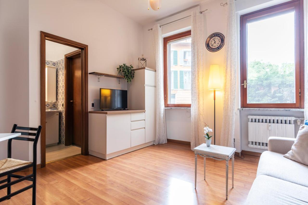 Casa Blu Flexyrent Apartment Wifi - No Ac Milano Exterior foto
